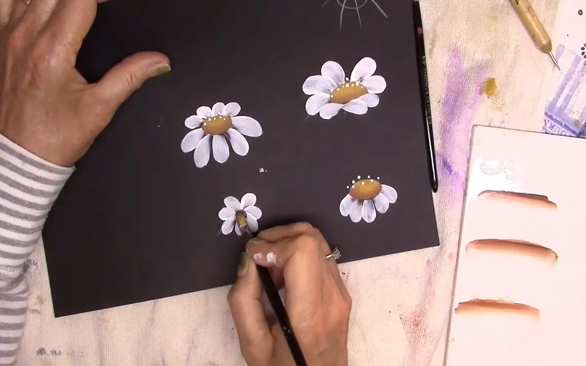 Painting Daisies in Various Angles