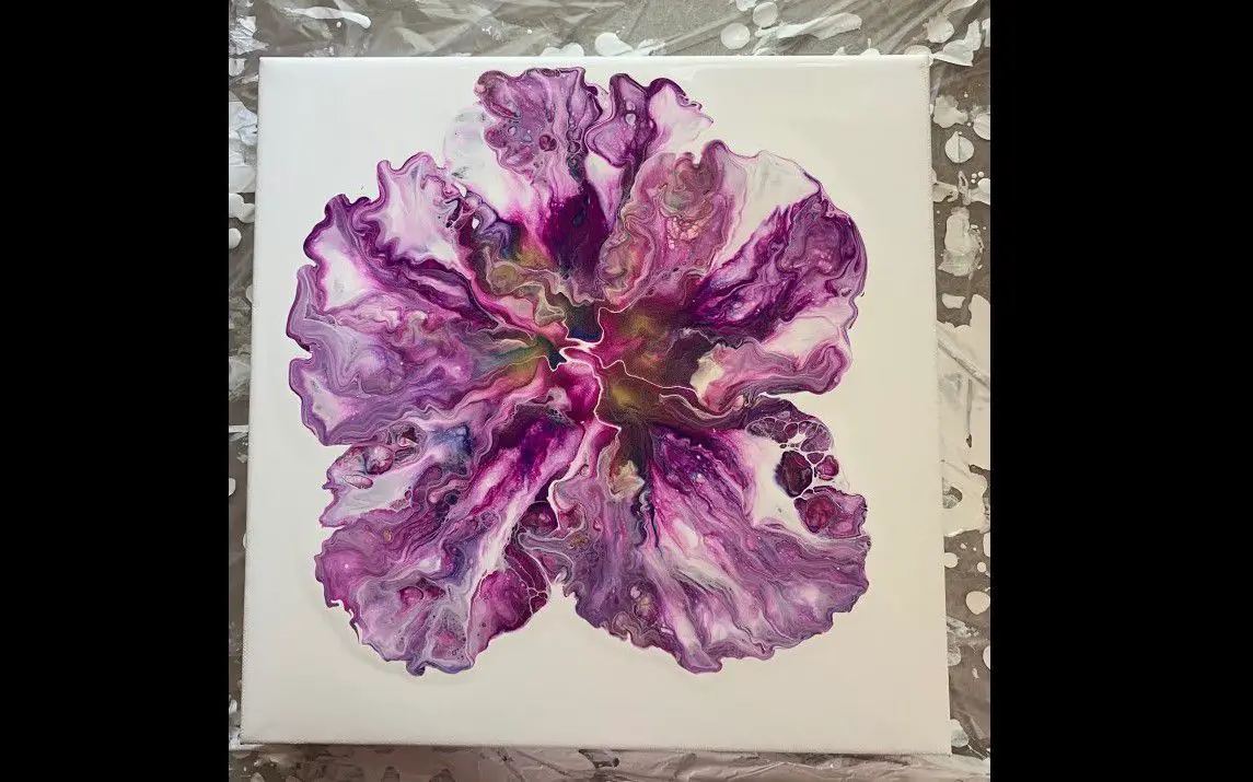 Gorgeous Violet Fluid Art